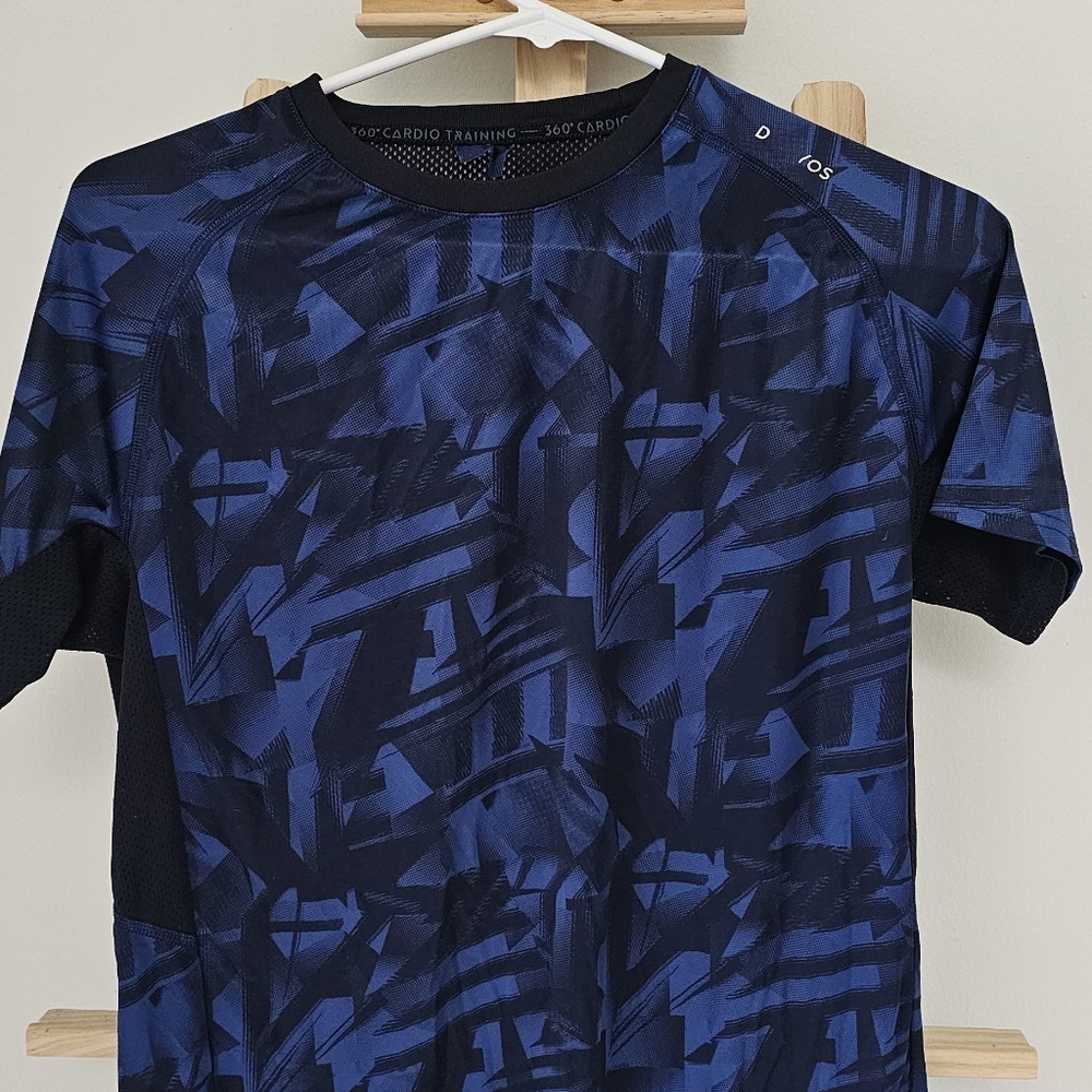 Sport shirt size S Domyos